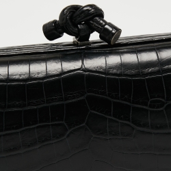 Pre Owned Bottega Veneta Black Crocodile Knot Clutch