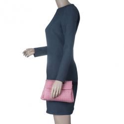 Pre Owned كلتش بوتيغا فينيتا انتركياتو وردية