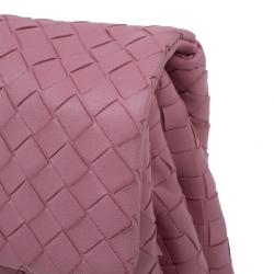 Pre Owned كلتش بوتيغا فينيتا انتركياتو وردية