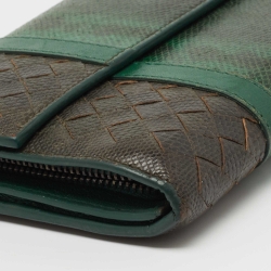 Pre Owned Bottega Veneta Green Intrecciato Karung Flap Continental Wallet