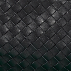 مملوكة مسبقًا Bottega Veneta Black Intrecciato Leather Turn Pouch
