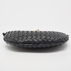 مملوكة مسبقًا Bottega Veneta Black Intrecciato Leather Turn Pouch