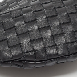 مملوكة مسبقًا Bottega Veneta Black Intrecciato Leather Turn Pouch