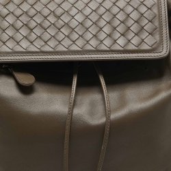 Bottega Veneta Grey Intrecciato Leather Drawstring Flap Bakcpack