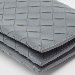 Pre Owned Bottega Veneta Grey Intrecciato Leather Flap Strap Wallet