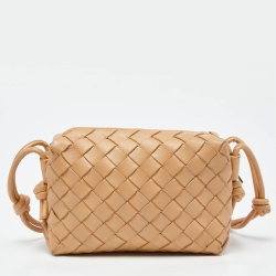 Pre Owned Bottega Veneta Beige Intrecciato Leather Mini Loop Camera Crossbody Bag
