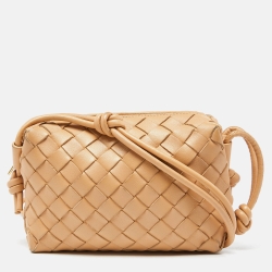 Pre Owned Bottega Veneta Beige Intrecciato Leather Mini Loop Camera Crossbody Bag