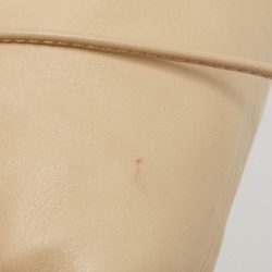 Pre Owned Bottega Veneta Light Beige Leather Mini The Pouch Bag