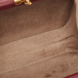 Pre Owned Bottega Veneta Red Intrecciato Leather Knot Chain Clutch