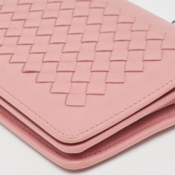 Pre Owned Bottega Veneta Light Pink Intrecciato Leather Flap Chain Clutch