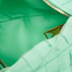 مملوكة مسبقًا Bottega Veneta Green Intrecciato Leather Mini Jodie Hobo