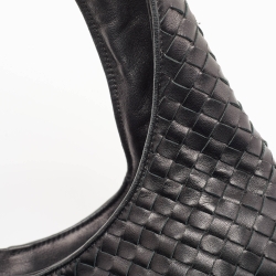 Pre Owned Bottega Veneta Black Intrecciato Leather Ball Hobo