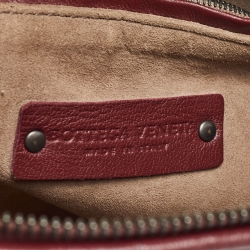 Pre Owned Bottega Veneta Burgundy Intrecciato Leather Nodini Crossbody Bag