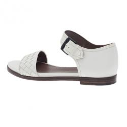 Pre Owned Bottega Veneta White Intrecciato Leather Flat Sandals Size 39