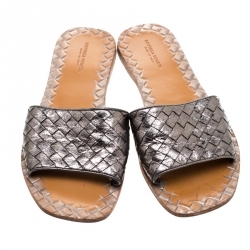 مملوكة مسبقًا Bottega Veneta Metallic Green Intrecciato Leather Flat Slides Size 38