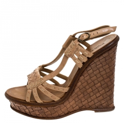 Pre Owned صندل بوتيغا فينيتا جلد بيج بحزام للكاحل نعل سميك كعب روكي مقاس 36.5