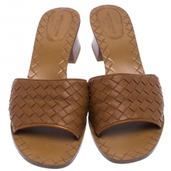 مملوكة مسبقًا  Bottega Veneta Brown Intrecciato Leather Slide Sandals Size 41