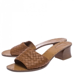 مملوكة مسبقًا  Bottega Veneta Brown Intrecciato Leather Slide Sandals Size 41