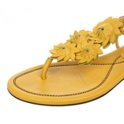 Pre Owned Bottega Veneta Yellow Leather Flower Cutout Sunset Flat Sandals Size 38.5