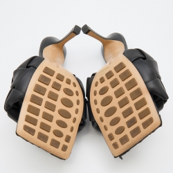 مملوكة مسبقًا Bottega Veneta Black Intrecciato Leather Lido Slide Sandals Size 37