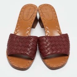 Pre Owned Bottega Veneta Burgundy Intrecciato Leather Slides Size 38
