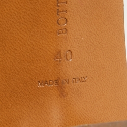 Pre Owned Bottega Veneta Silver Leather Intrecciato Slides Size 40 