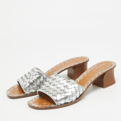 Pre Owned Bottega Veneta Silver Leather Intrecciato Slides Size 40 