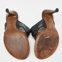 Pre Owned Bottega Veneta Black Woven Leather Embellished Thong Slide Sandals Size 39.5