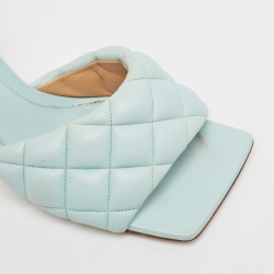 Pre Owned Bottega Veneta Light Blue Quilted Leather Slide Sandals Size 39