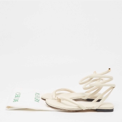 Pre Owned Bottega Veneta Cream Leather Spiral Flat Sandals Size 40