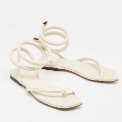 Pre Owned Bottega Veneta Cream Leather Spiral Flat Sandals Size 40