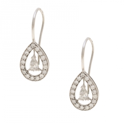 Boucheron Ava 18k White Gold Diamonds Pear Earrings