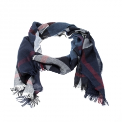 مملوكة مسبقًا وشاح بربري صوف وكشمير كاروهات أزرق كحلي خفيف