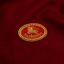 Pre Owned Burberry Red Cashmere Fringe Trimmed Triangle Scarf
