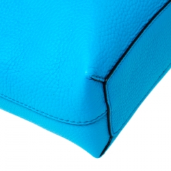 Pre Owned Burberry Neon Blue Leather Remington Shopper Tote