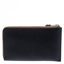 مملوكة مسبقًا Burberry Black Leather Wristlet Clutch