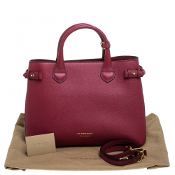 Pre Owned حقيبة بربري بانير قماش كاروهات هاوس وجلد حمراء متوسطة