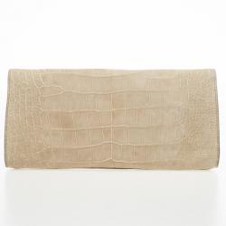 مملوكة مسبقًا Burberry Alligator Clutch Bag