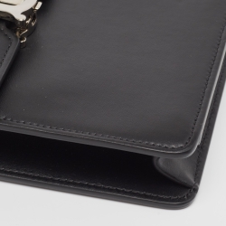 Pre Owned حقيبة كروس بربري روبن جلد أسود