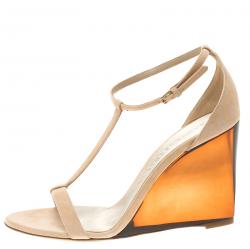 مملوكة مسبقًا Burberry Prorsum Blush Pink Suede Leyburn Lucite Wedge Sandals Size 39.5