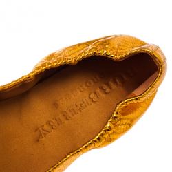 مملوكة مسبقًا Burberry Orange Python Surrey Ballet Flats Size 39