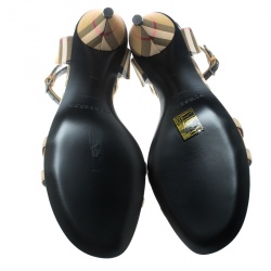 مملوكة مسبقًا صندل بربري مقدمة مفتوحة كعب مخروطي سيور متعاكسة هنسل قماش كاروهات نوفا بيج مقاس 37.5