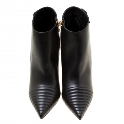 Pre Owned Burberry Black Quilted Leather Alexandra Pointed Toe Ankle Boots Size 40