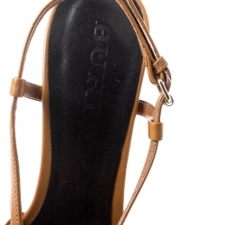 Pre Owned صندل بربري سيور متعاكسة تفاصيل شراشيب  جلد وكانفاس كاروهات هايماركت بني/ بيج مقاس 36