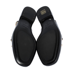 مملوكة مسبقًا صندل بربري لوفر فتحة كعب تفاصيل سلسلة شلتاون جلد أسود مقاس 37