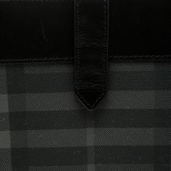 Pre Owned Burberry Black Beat Check Vinyl and Leather Ipad Pouch