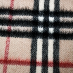 Pre Owned كوفية بربري بيج كشمير كاروهات نوفا