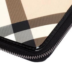 Pre Owned Burberry Beige/Black Nova Check PVC and Patent Leather Zip-Around Ipad Case