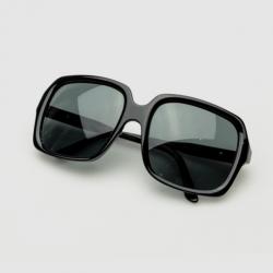 مملوكة مسبقًا Burberry Large Black Square Women Sunglasses