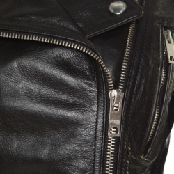 مملوكة مسبقًا جاكيت بايكر بربري بريت جلد أسود قصات مضلعة S